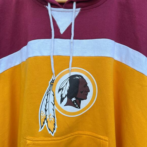 Washington Redskins NFL Hooded Poncho One Size Fits All 30x35 Preowned - Picture 4 of 9